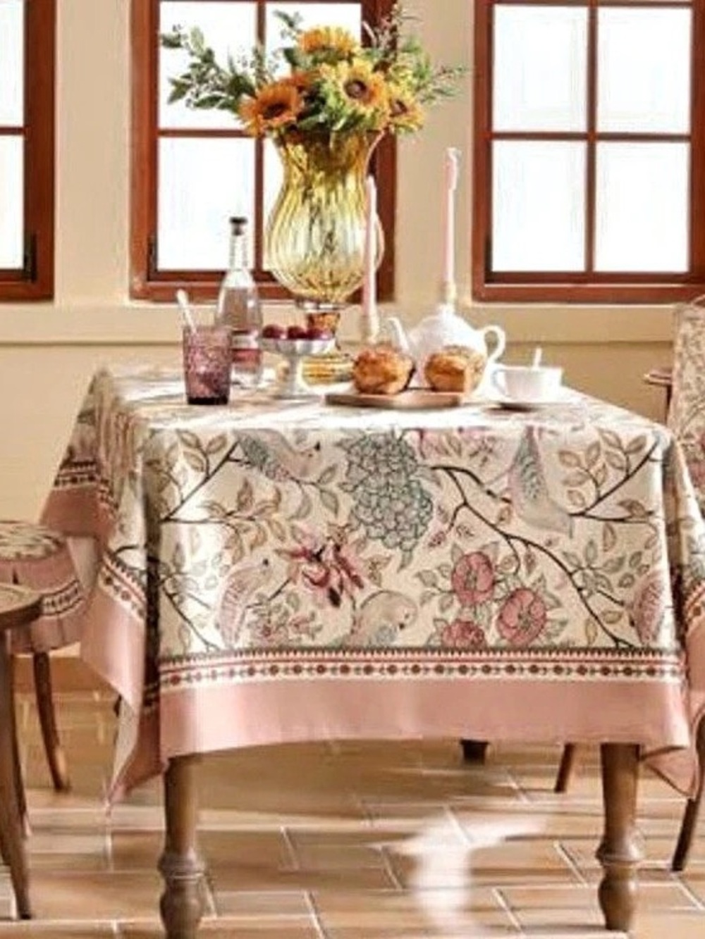 patdrea Vintage French Floral Tablecloth,Square,67"x67"
Linen Table Cloth